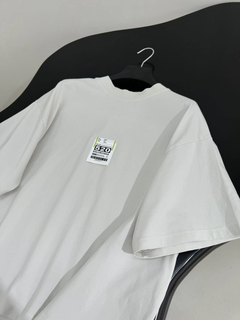 Compact Unclassified Brand T-Shirts 153378
