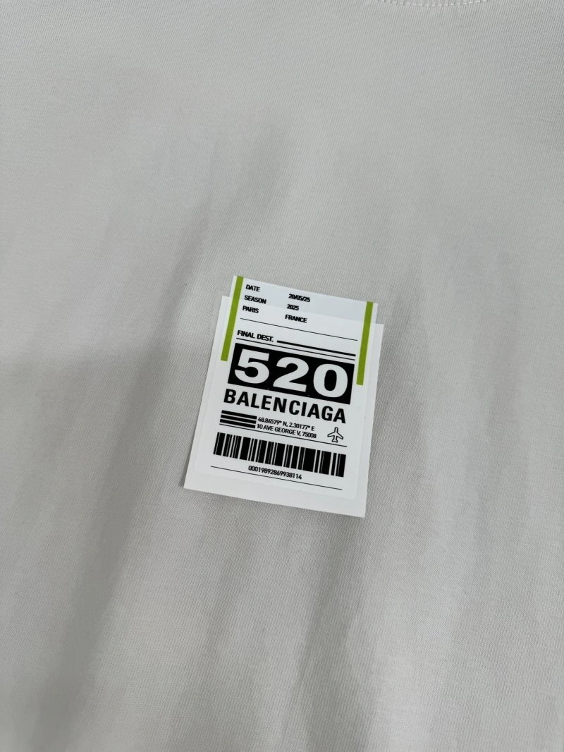 Compact Unclassified Brand T-Shirts 153378