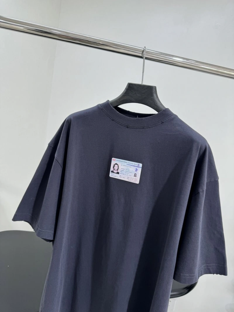 Durable Unclassified Brand T-Shirts 153376