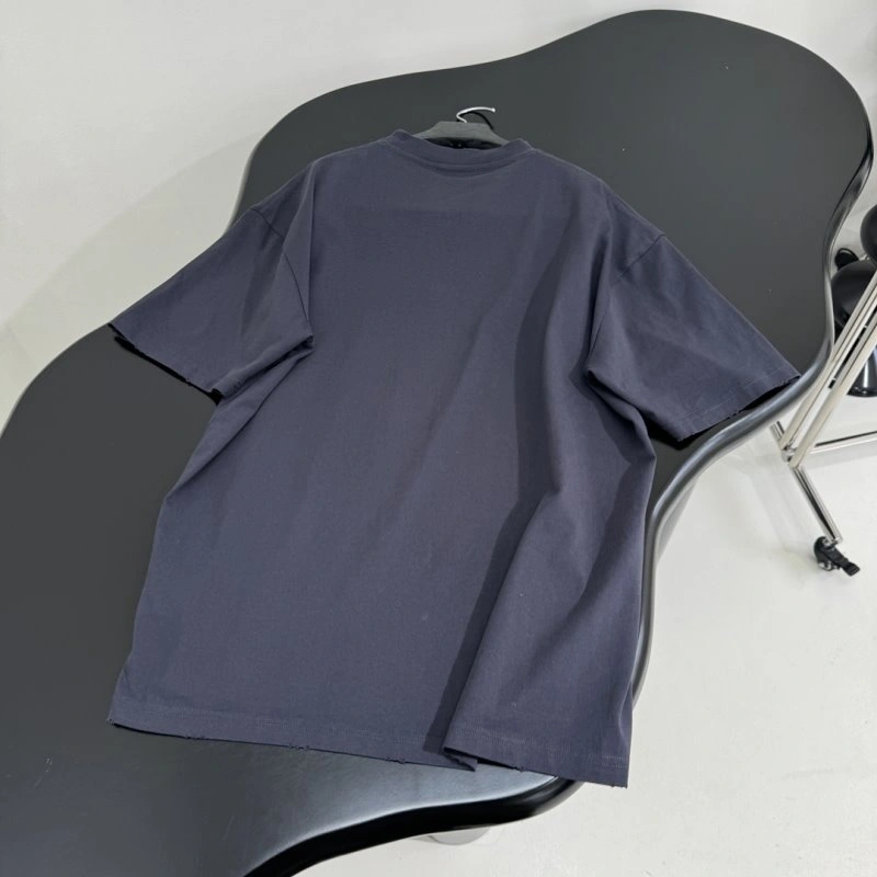 Durable Unclassified Brand T-Shirts 153376