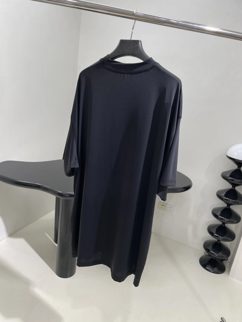 ZipUp Unclassified Brand T-Shirts 153365