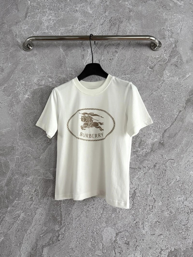 Cozy Unclassified Brand T-Shirts 153371