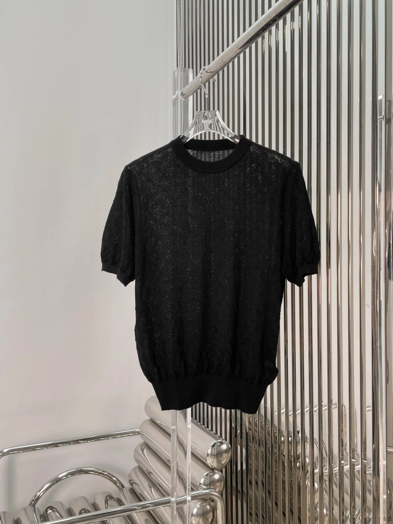 Classic Unclassified Brand T-Shirts 153369