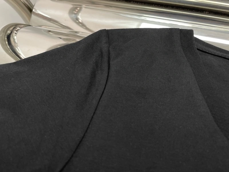 Tailored Unclassified Brand T-Shirts 153373