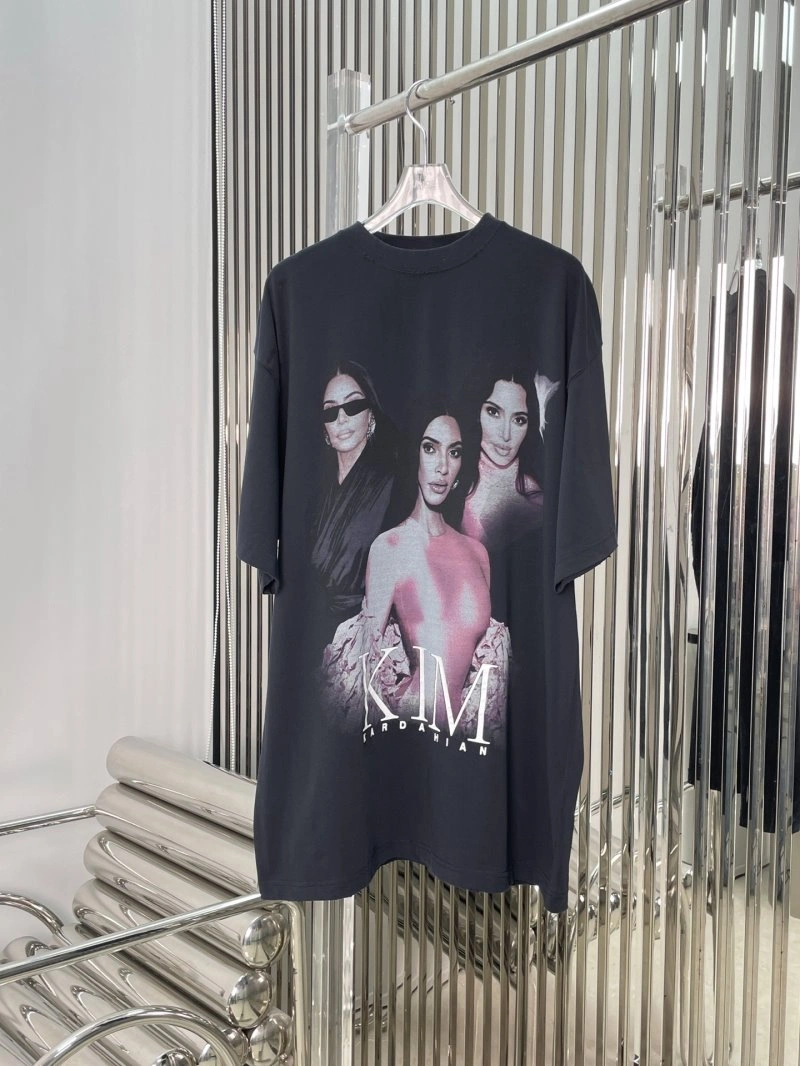 FlexibleFit Unclassified Brand T-Shirts 153364