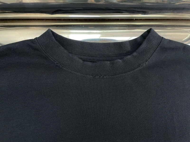 FlexibleFit Unclassified Brand T-Shirts 153364