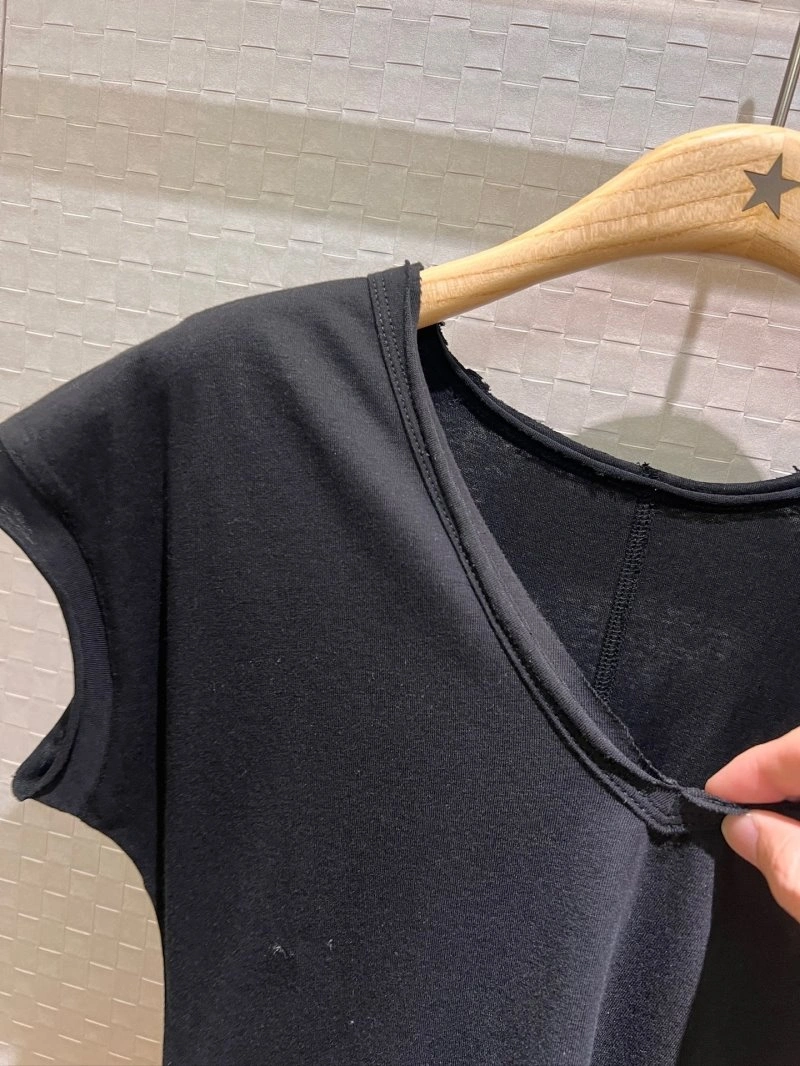 Efficient Unclassified Brand T-Shirts 153362