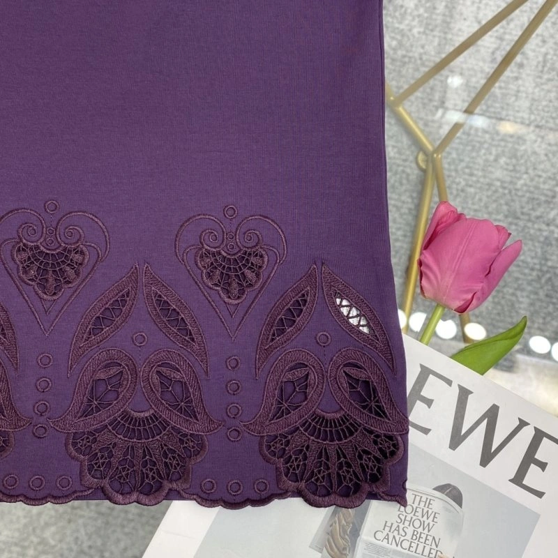Modern Unclassified Brand T-Shirts 153358