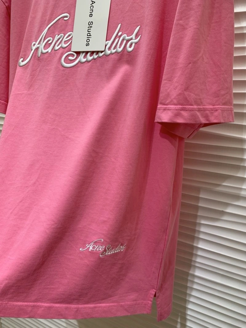 ModernLook Unclassified Brand T-Shirts 153374