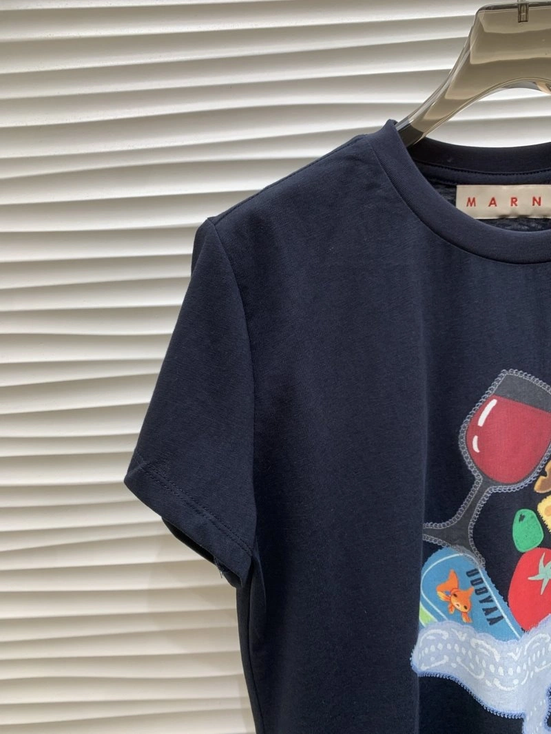 HighQuality Unclassified Brand T-Shirts 153351
