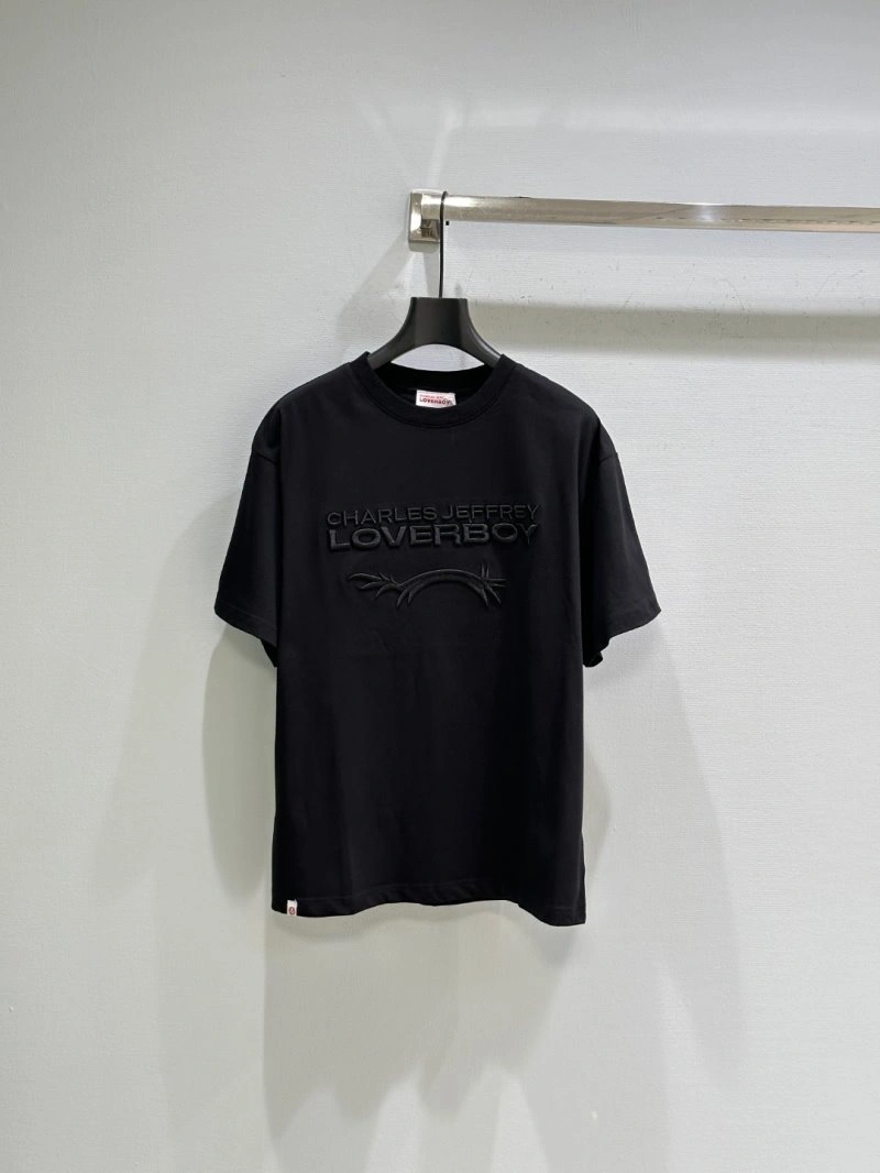 TravelReady Unclassified Brand T-Shirts 153342