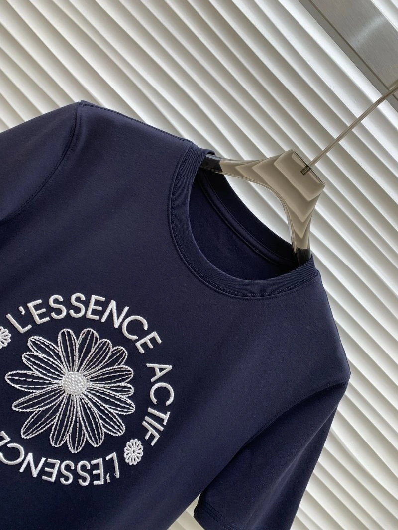 QuickDry Unclassified Brand T-Shirts 153326