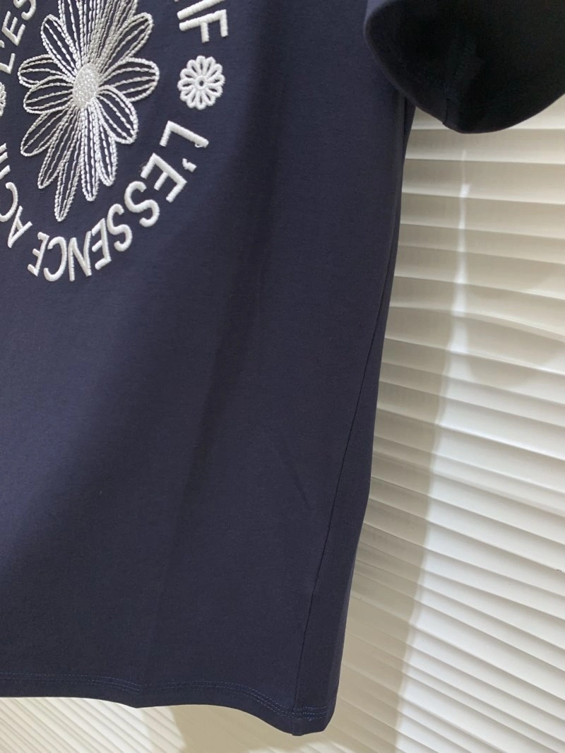 QuickDry Unclassified Brand T-Shirts 153326