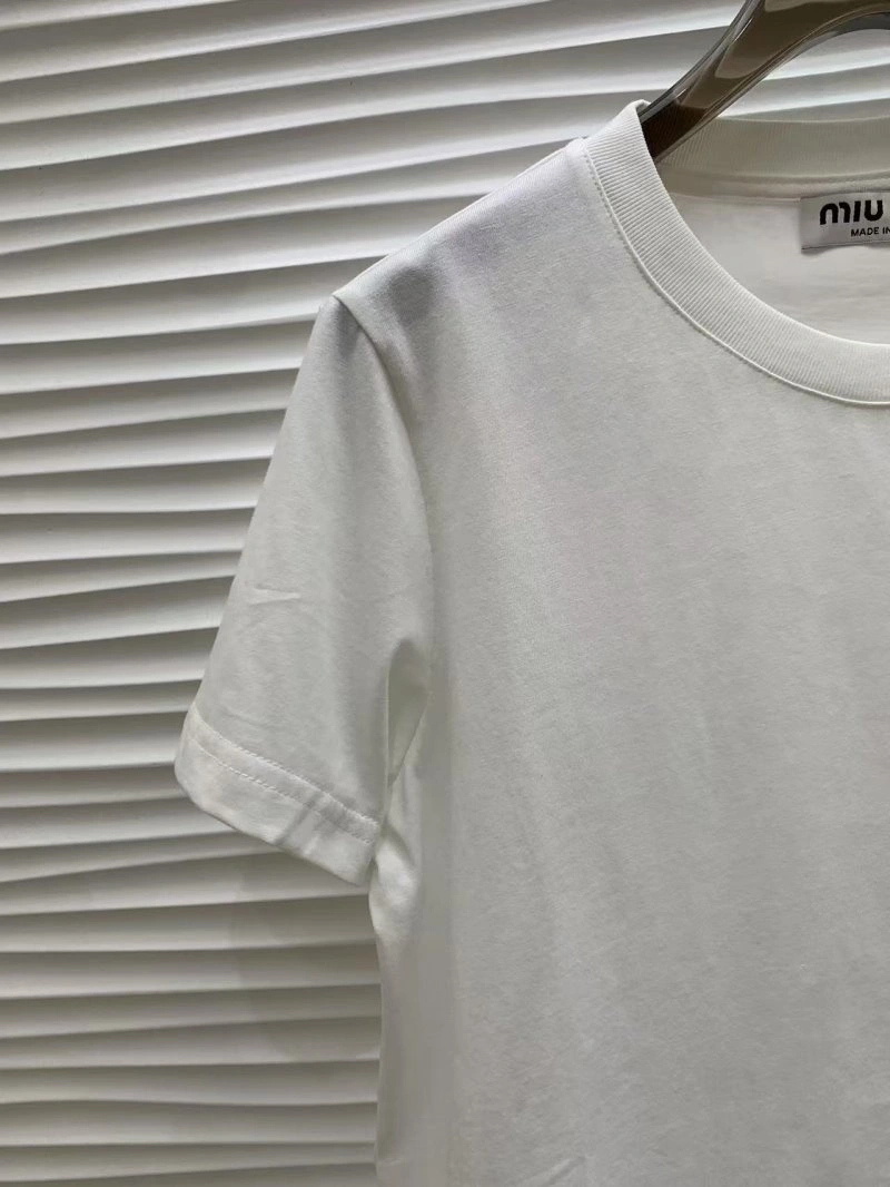 SunProtective Unclassified Brand T-Shirts 153311