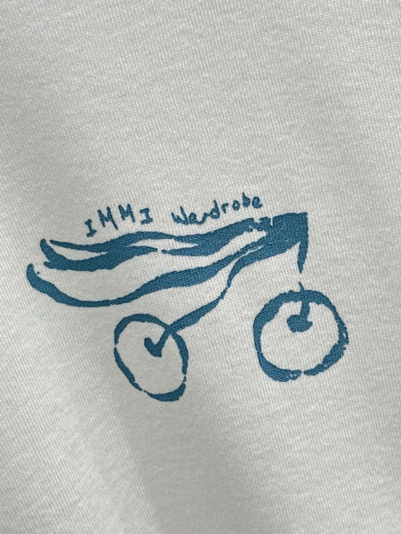 Compact Unclassified Brand T-Shirts 153298