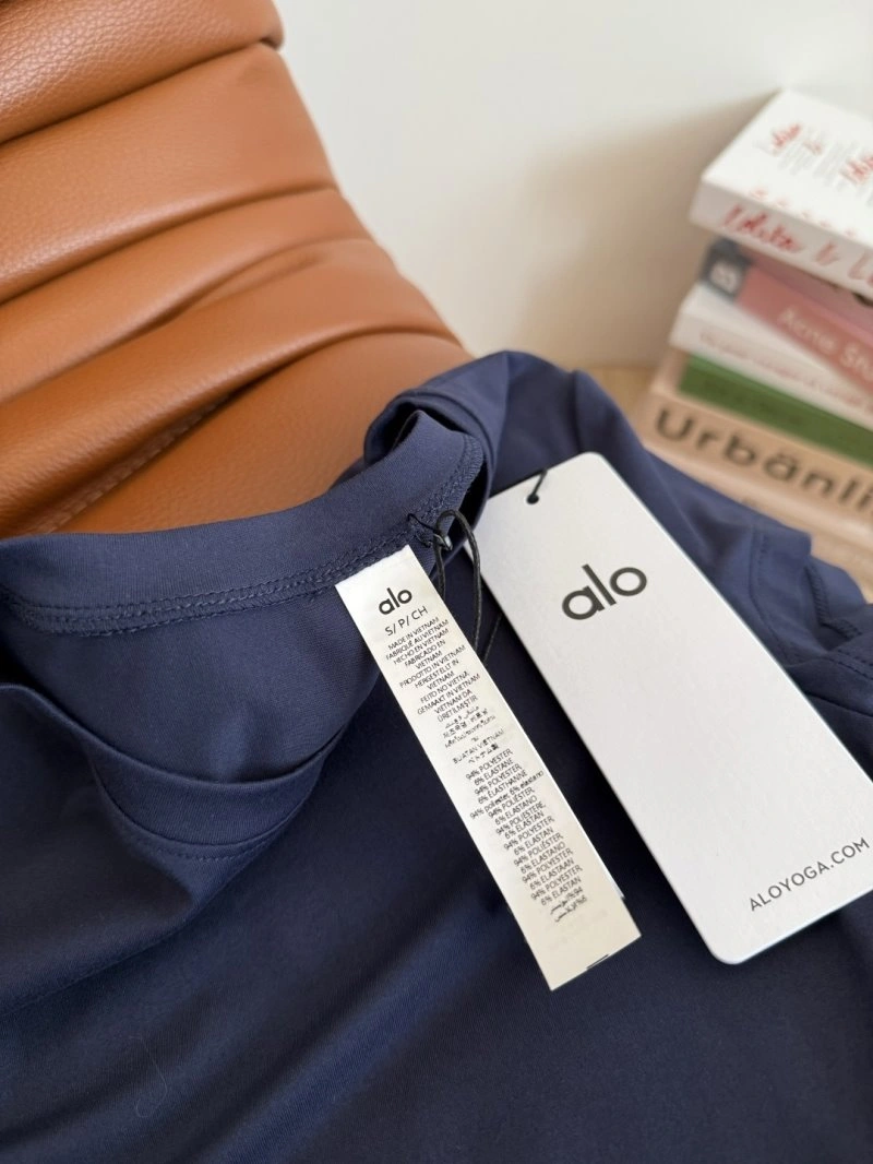 EyeCatching Unclassified Brand T-Shirts 153285
