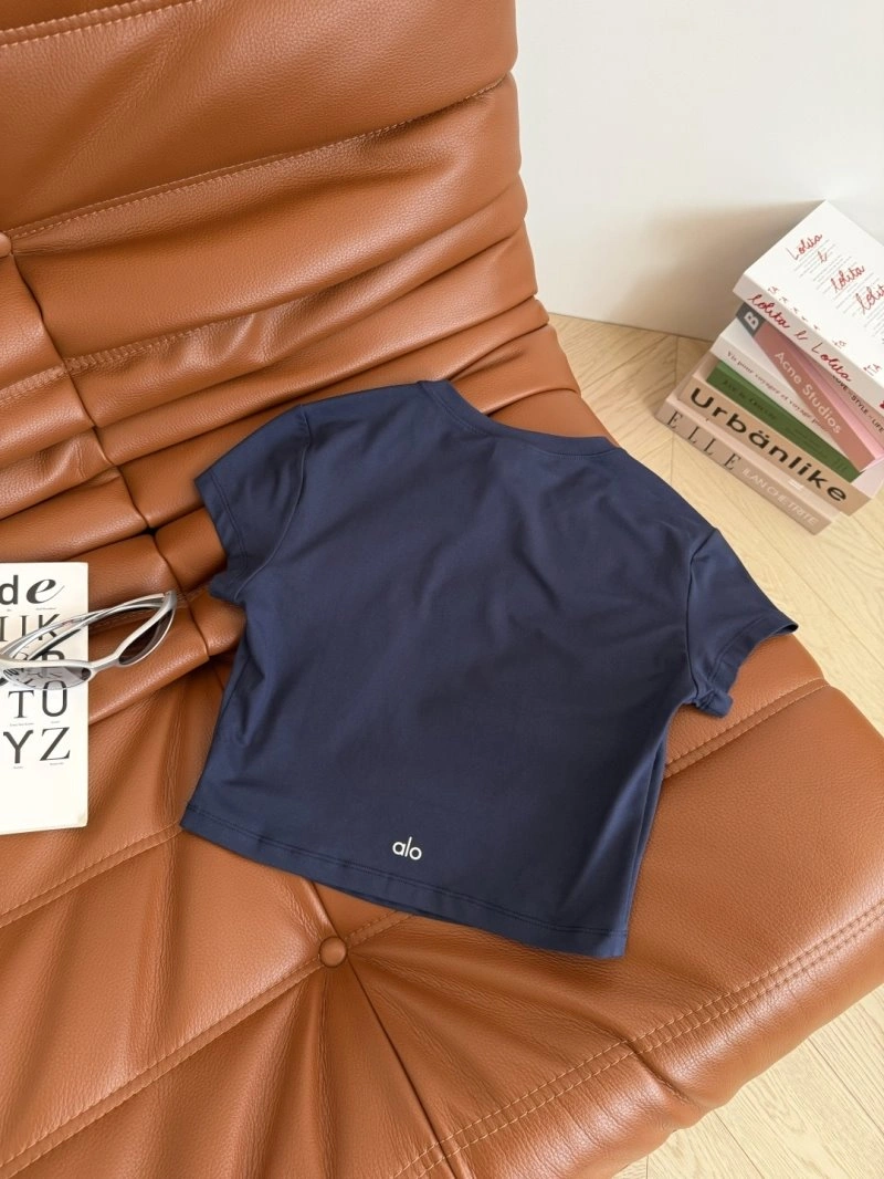 EyeCatching Unclassified Brand T-Shirts 153285