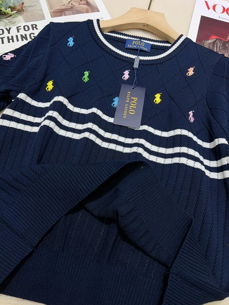 Compact Unclassified Brand T-Shirts 152524