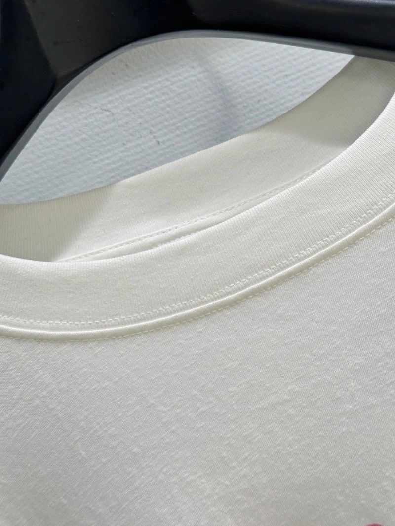 ComfortFit Unclassified Brand T-Shirts 152509