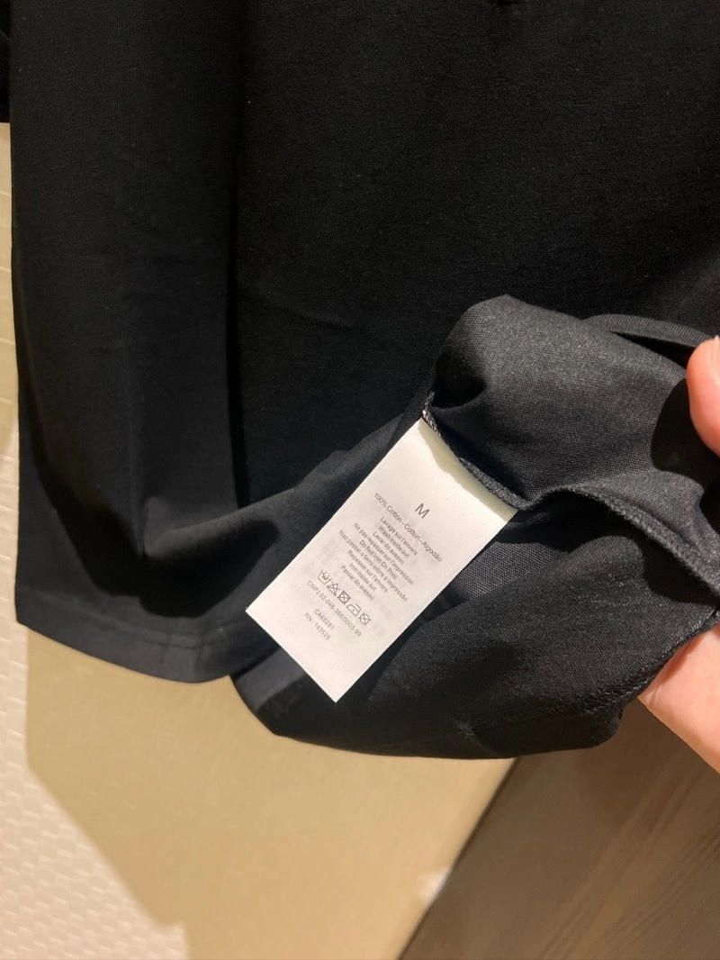 Trendsetting Unclassified Brand T-Shirts 152496