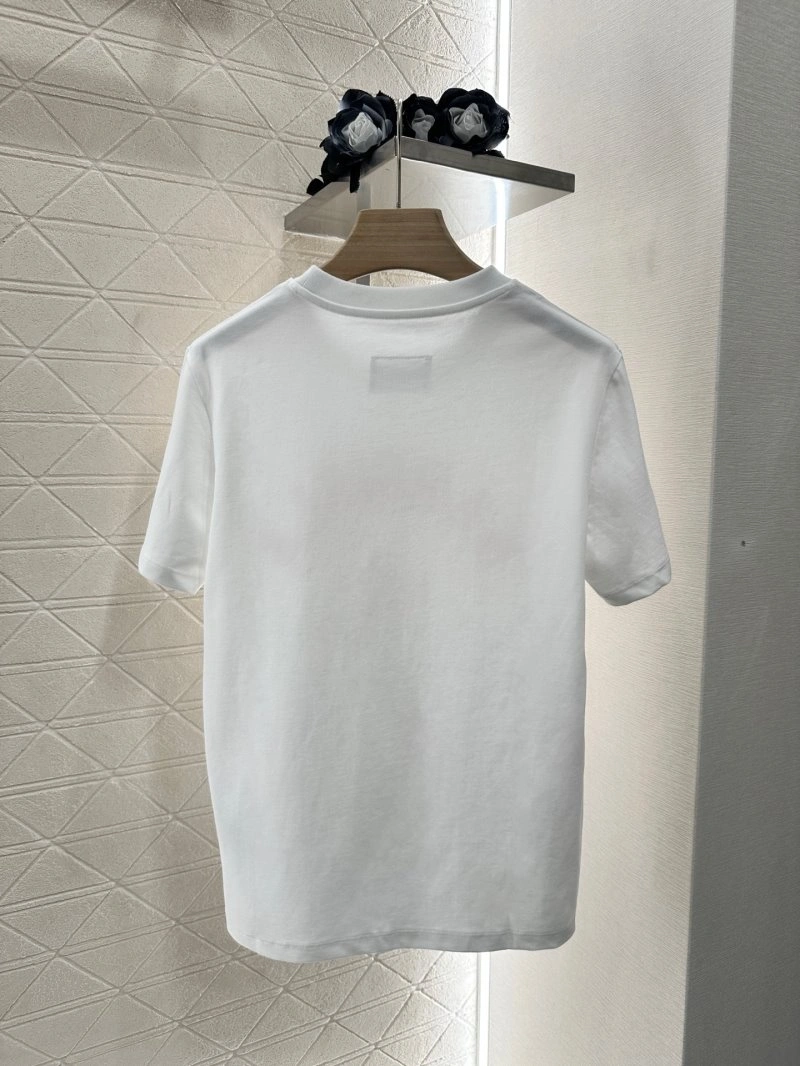 Vibrant Unclassified Brand T-Shirts 152473