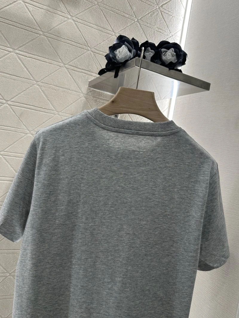 Unclassified Brand T-Shirts Attractive 152452