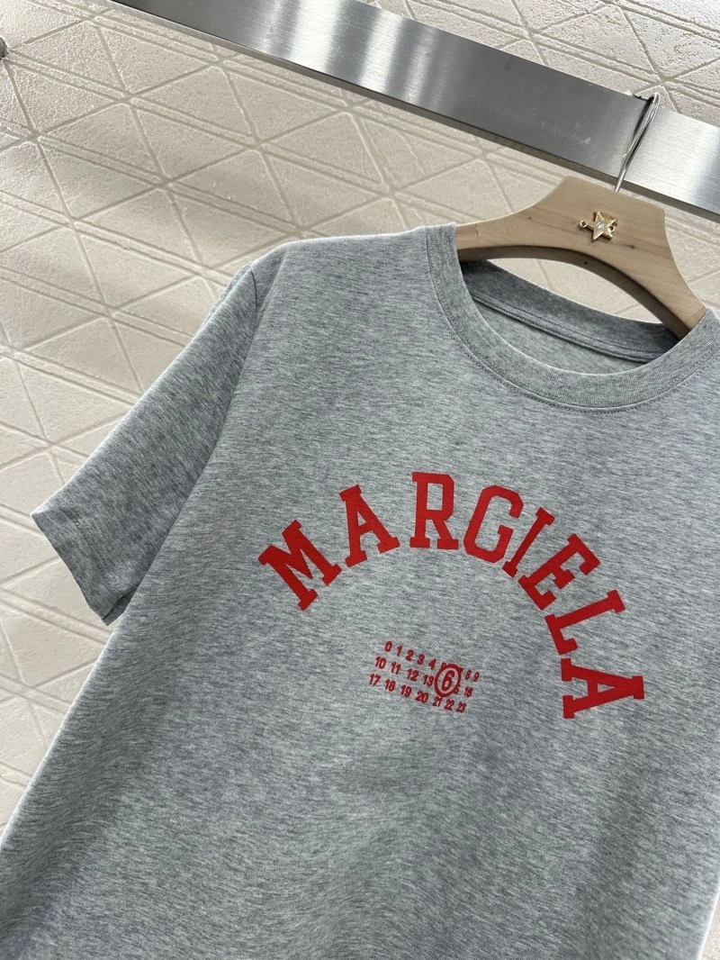 Unclassified Brand T-Shirts Attractive 152452