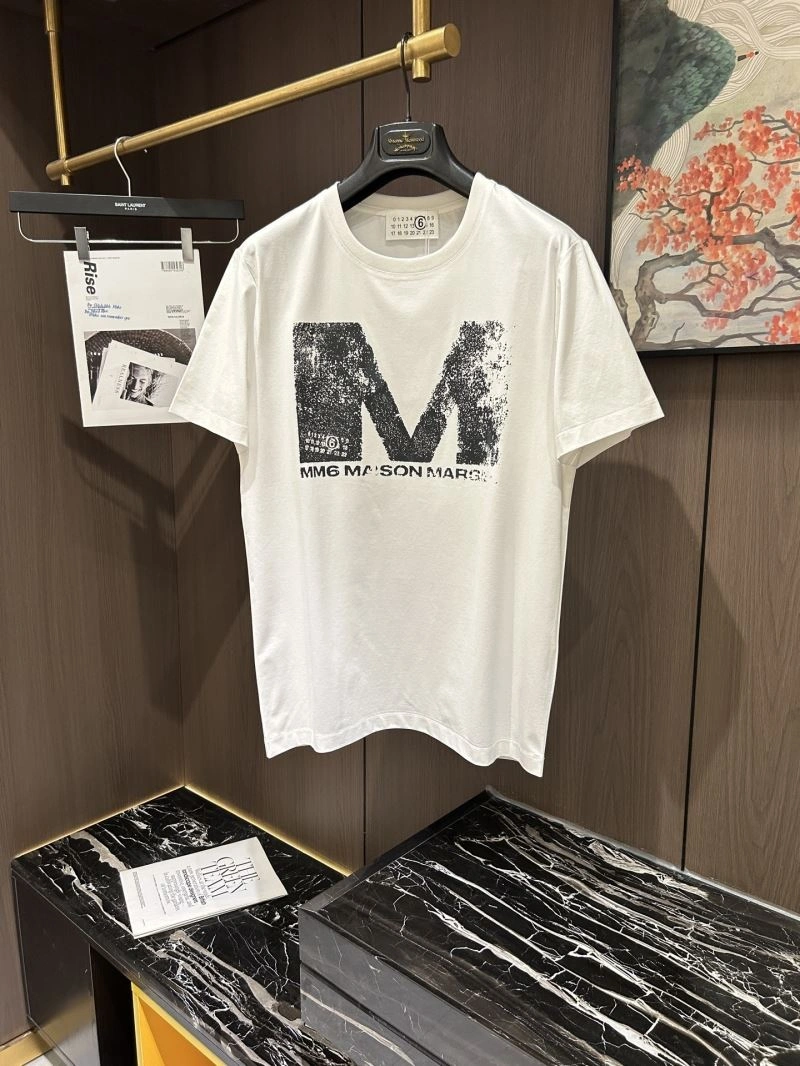 Bold Unclassified Brand T-Shirts 158129