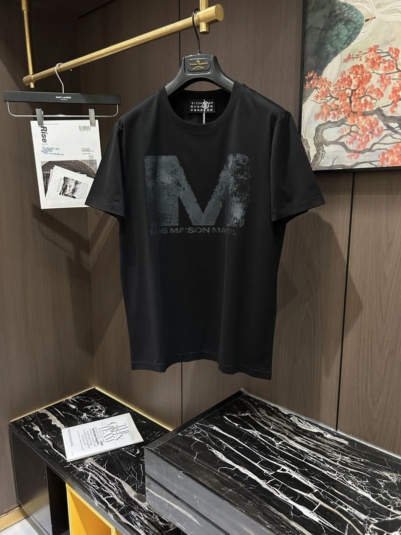 Bold Unclassified Brand T-Shirts 158129