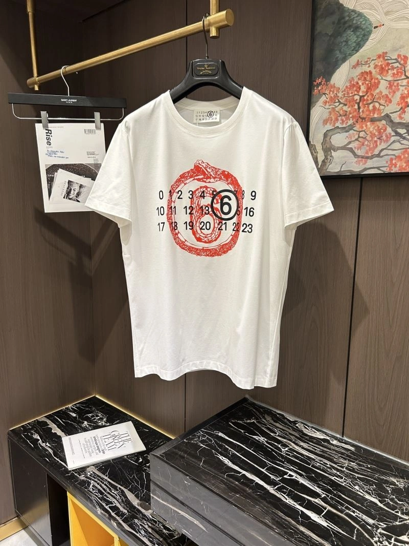 QuickDry Unclassified Brand T-Shirts 158128