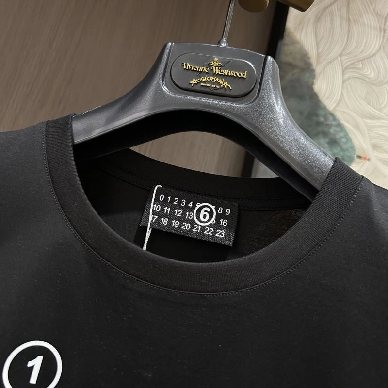 WrinkleFree Unclassified Brand T-Shirts 158126