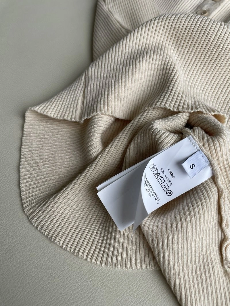 FreshLook Unclassified Brand Vest 150235