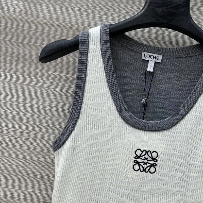 TimelessDesign Unclassified Brand Vest 150227