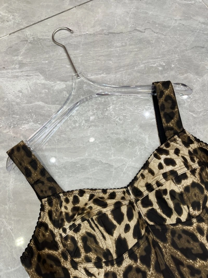 Flexible Unclassified Brand Vest 150223