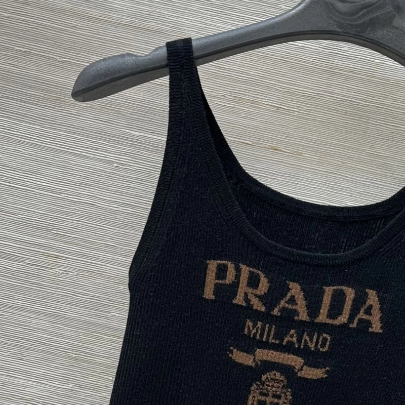 Stretchable Unclassified Brand Vest 155223