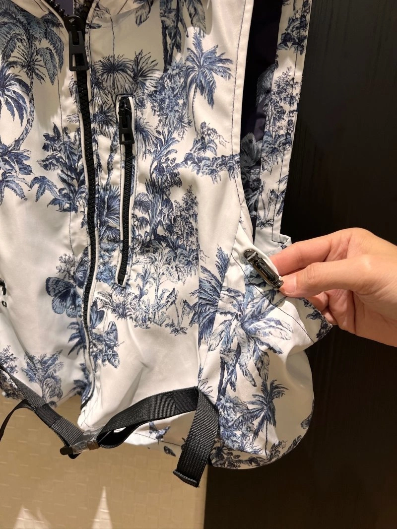 Unclassified Brand Vest WaterResistant 146994