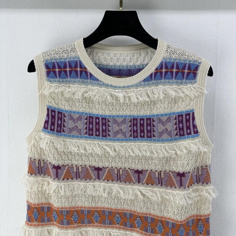 EyeCatching Unclassified Brand Vest 146950