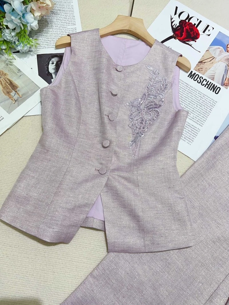 Youthful Unclassified Brand Vest 153268
