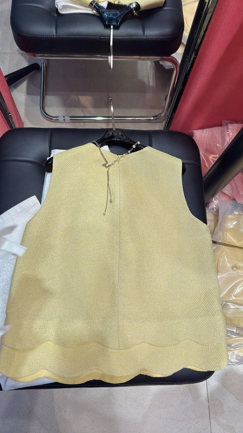 Unclassified Brand Vest Colorful 153272