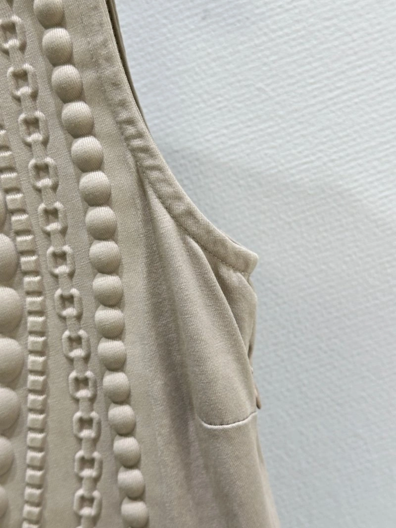 TimelessDesign Unclassified Brand Vest 153246