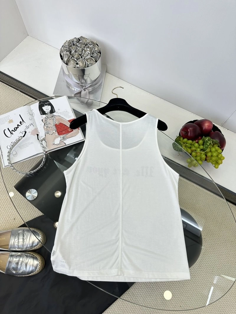 Attractive Unclassified Brand Vest 152442