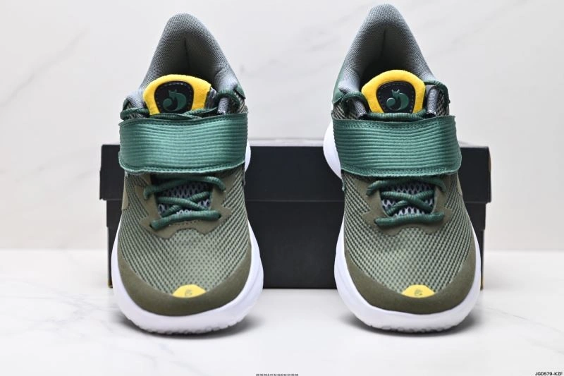 SoftTouch Under Armour Shoes 1632