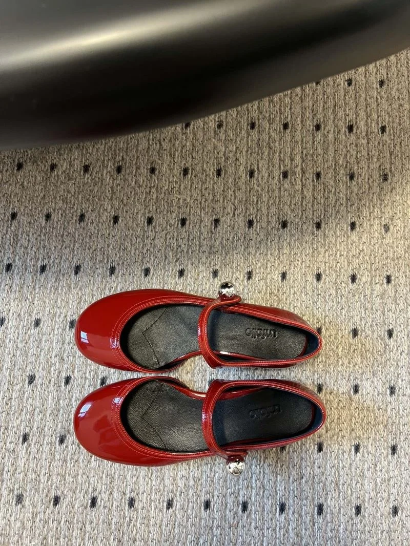 Unfolio Shoes WellDesigned 7123