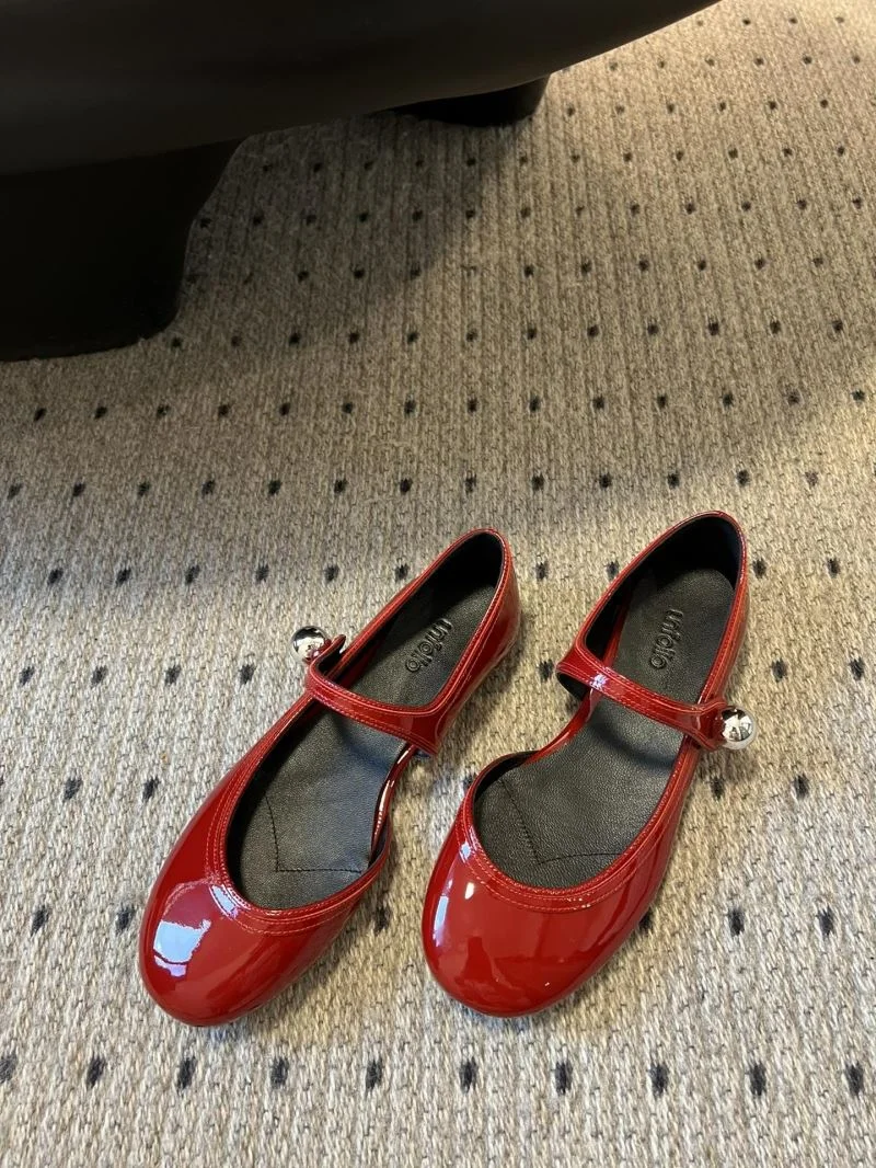 Unfolio Shoes WellDesigned 7123