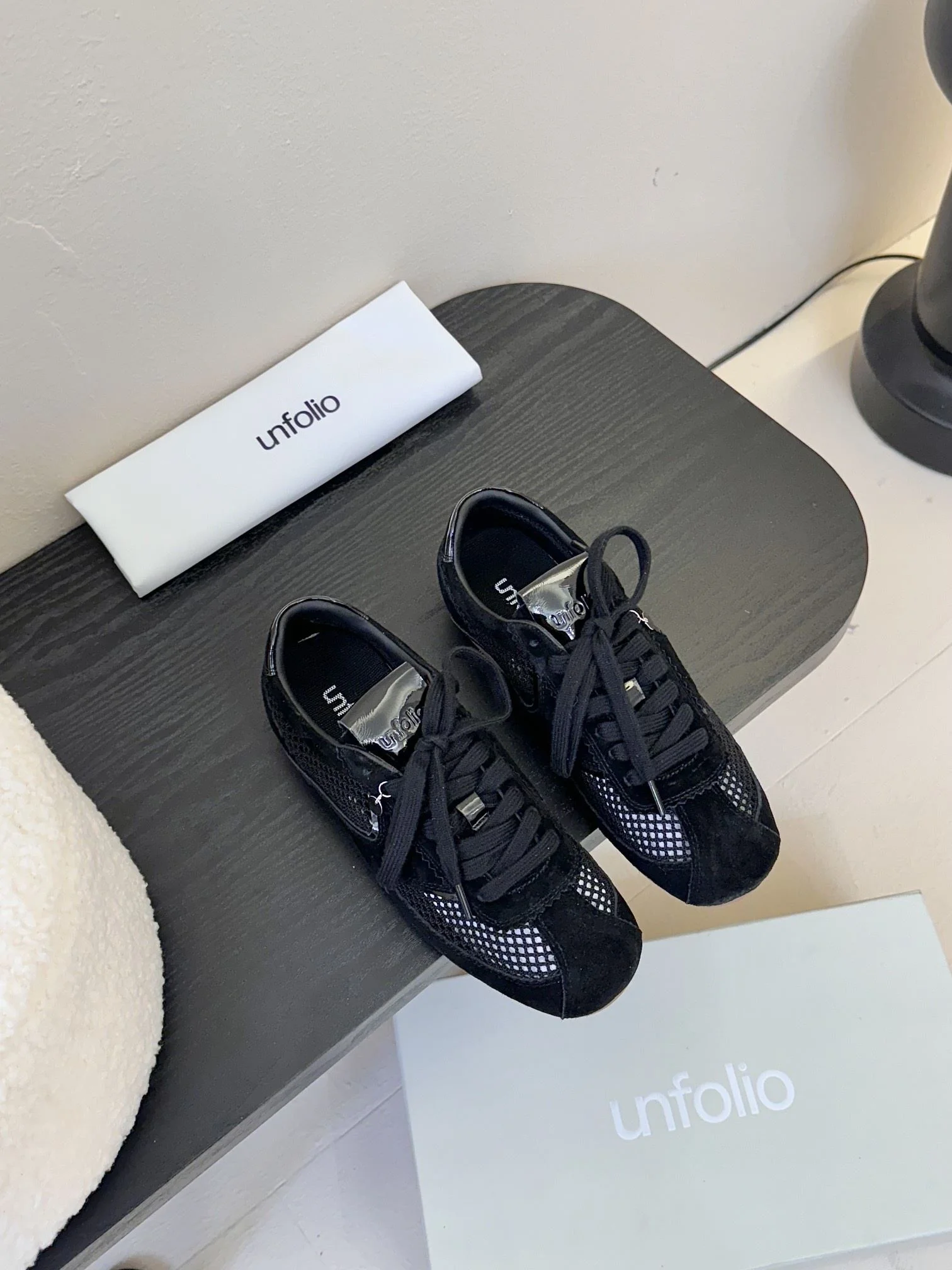 Unfolio Shoes Compact 7114