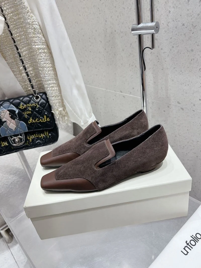 Stretchable Unfolio Shoes 15421
