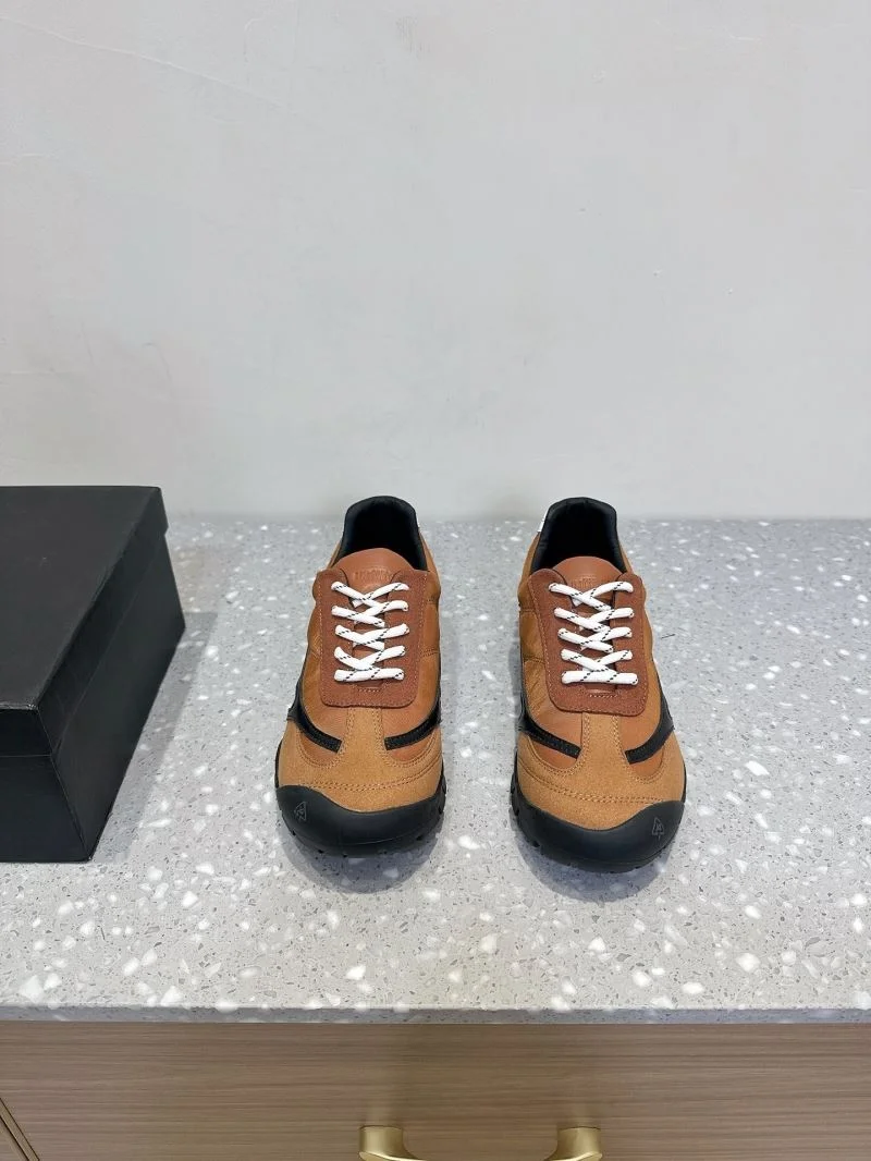AllSeason Untitlab Shoes 7136