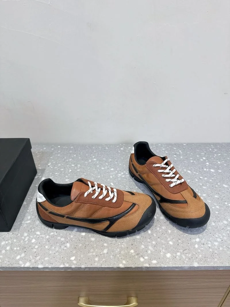 AllSeason Untitlab Shoes 7136