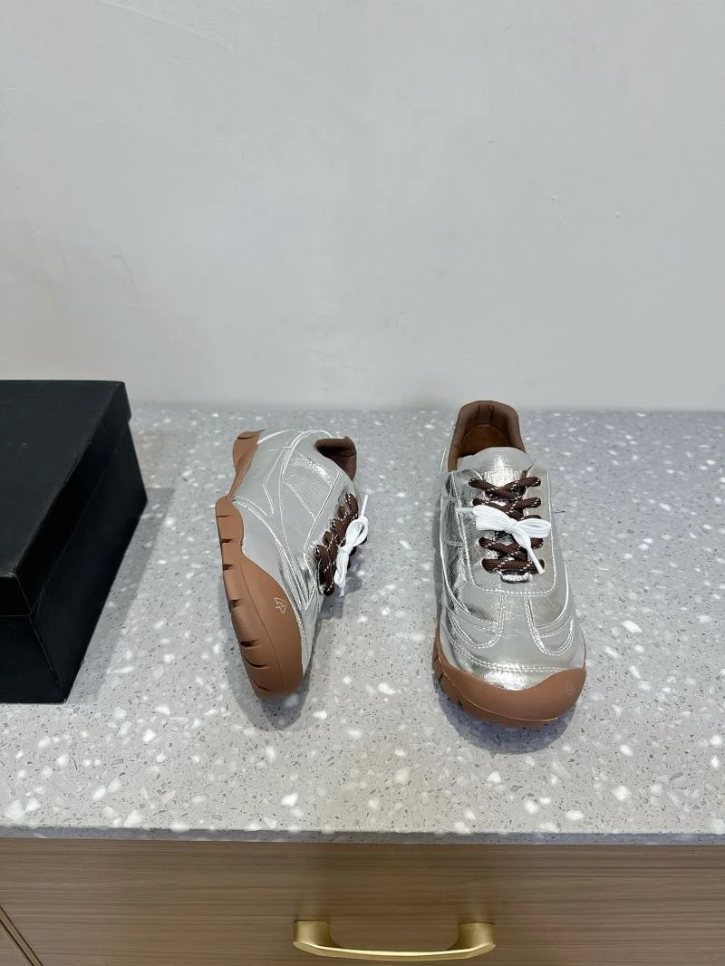 Neat Untitlab Shoes 7150