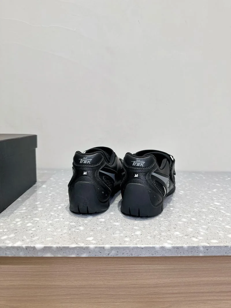 Untitlab Shoes Flexible 7103